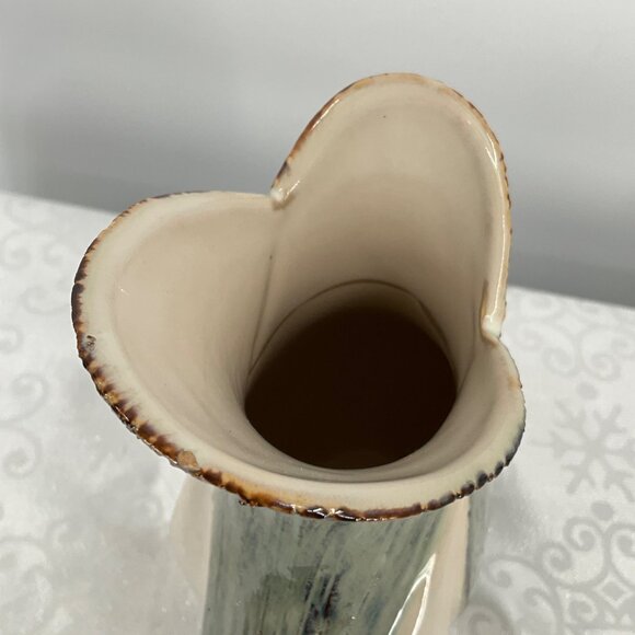 Abstract Green & Cream Ceramic Vase - Picture 7 of 9